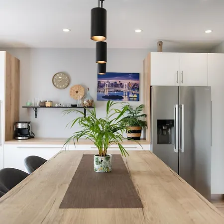 Superior Sincic Apartamento *